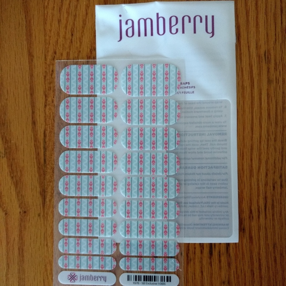 NWT Jamberry Nail Wraps in 2015 June StyleBox Excl
